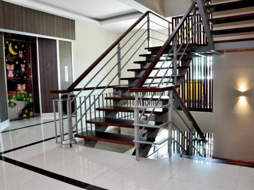 Hotel Nite And Day Batam Jodoh Square Extérieur photo