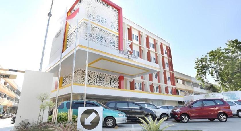 Hotel Nite And Day Batam Jodoh Square Extérieur photo