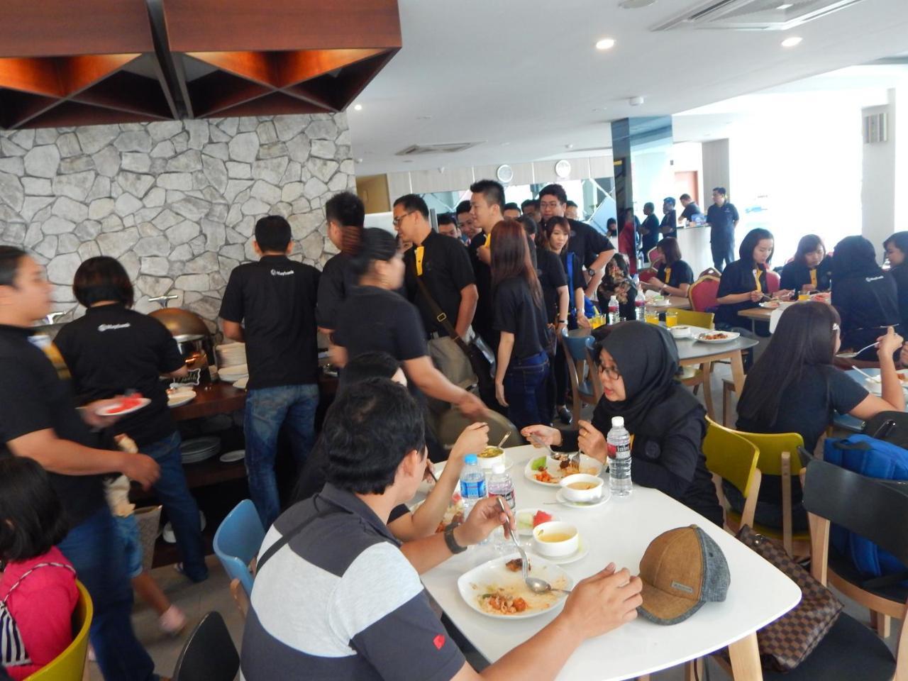 Hotel Nite And Day Batam Jodoh Square Extérieur photo